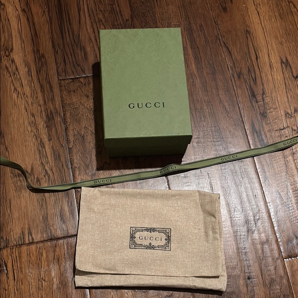 Gucci Green Gift Wrapping Collection